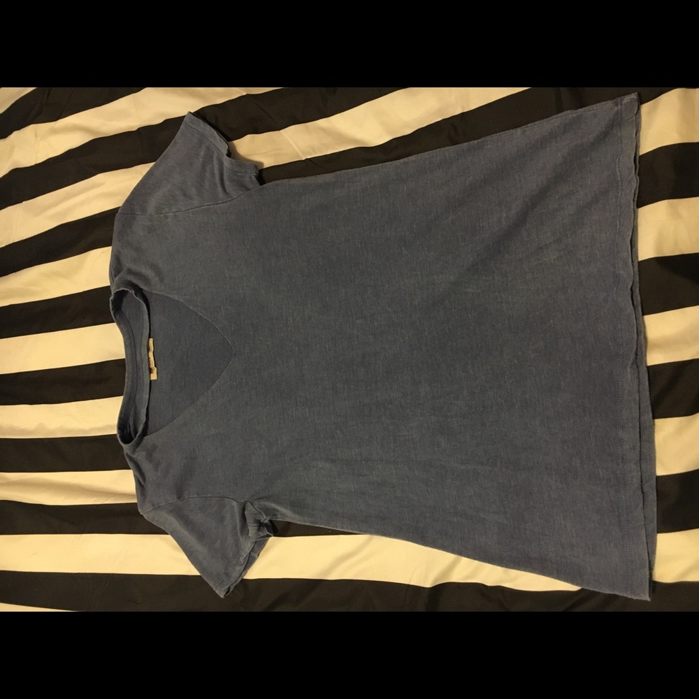 hollister shirt